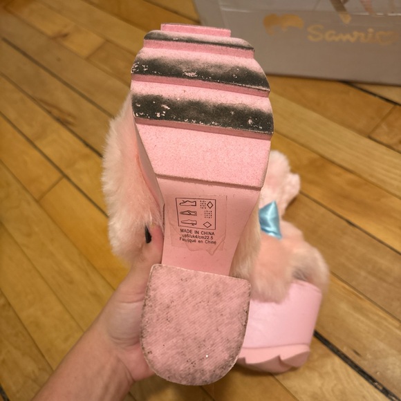 Sanrio x YRU Pink My Melody Platform Heels - Picture 5 of 8